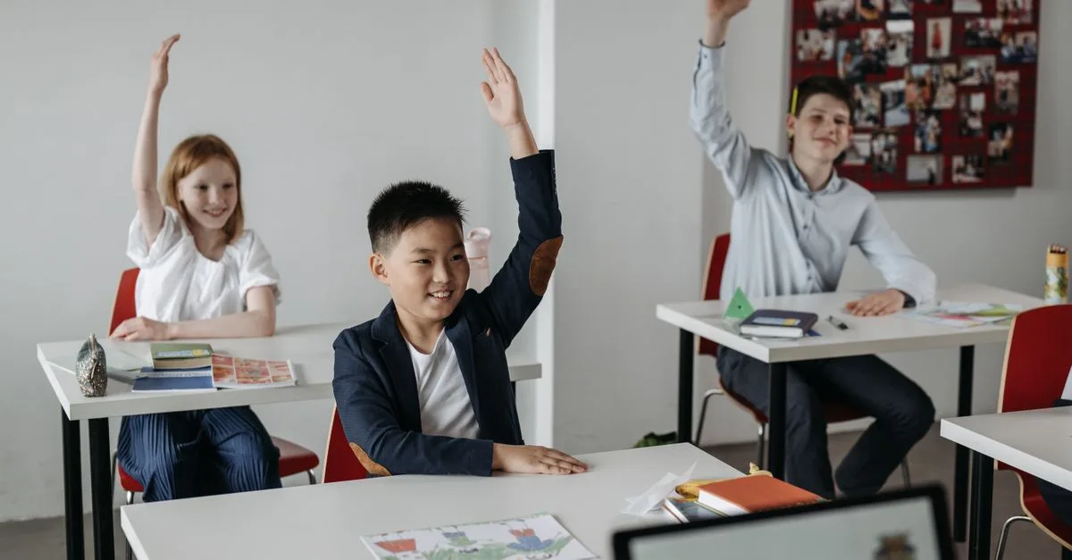 découvrez des activités ludiques et éducatives pour bien commencer la rentrée scolaire et motiver les élèves dès le premier jour.