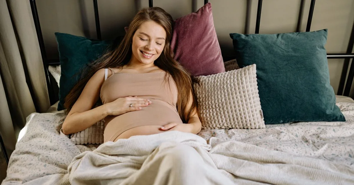 découvrez notre oreiller de grossesse ergonomique, conçu pour offrir confort et soutien optimal aux futures mamans tout au long de la grossesse.